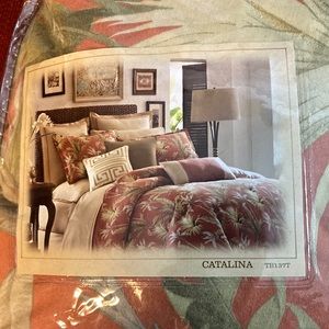 Tommy Bahama Full/Queen Catalina Duvet Cover w/Pillow Shams (2)